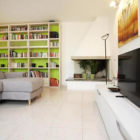 Sa Marchesa Villa *
