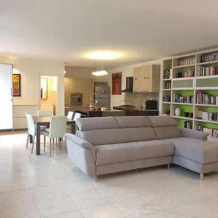 Sa Marchesa Villa Solanas (Oristano)